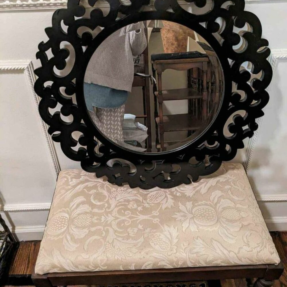 Decorative mirror